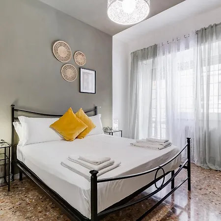 Bdc - Egeria 3-bdr Huge Apartamento