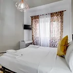 Bdc - Egeria 3-bdr Huge Apartamento