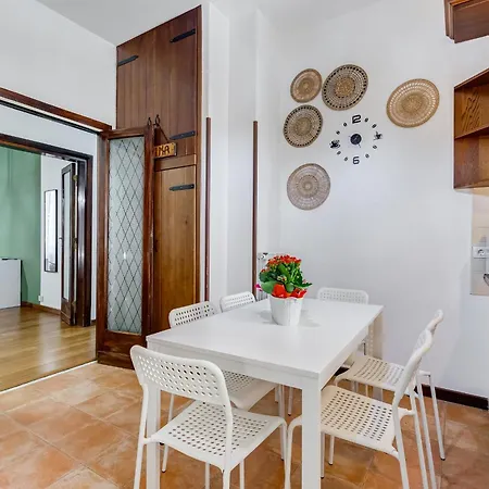 Bdc - Egeria 3-bdr Huge *