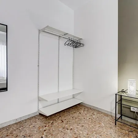 Bdc - Egeria 3-bdr Huge *