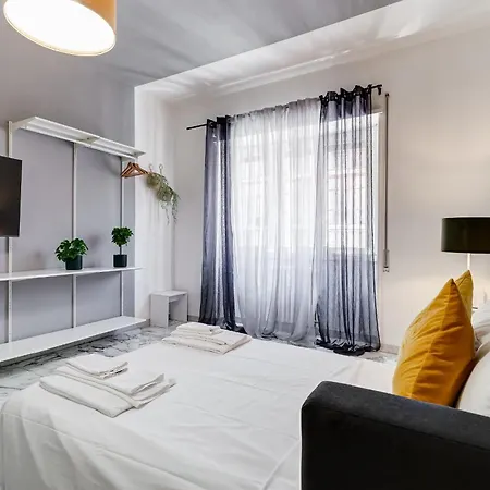 Bdc - Egeria 3-bdr Huge *